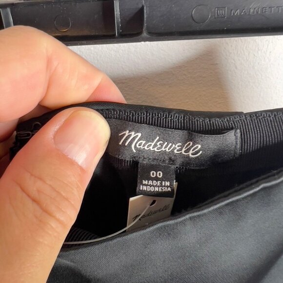 Madewell Womens $98 Satin Mini Skirt in Black Size 00 NT387 - Picture 3 of 6